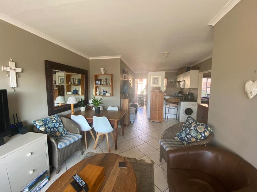 2 Bedroom Property for Sale in Anchorage Park Western Cape